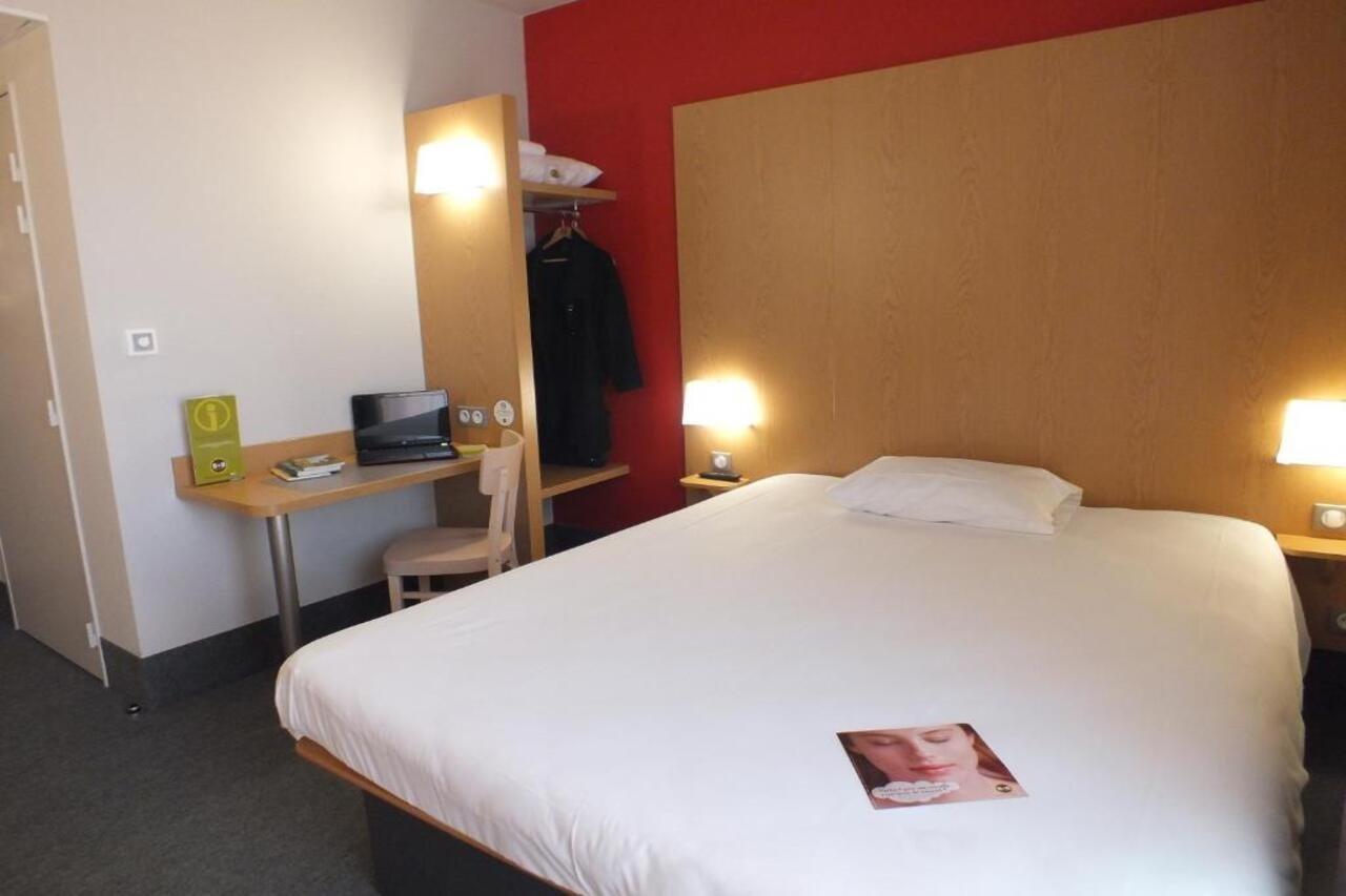B&B Hotel Lille Grand Stade วีเนิฟดัสก์ ภายนอก รูปภาพ