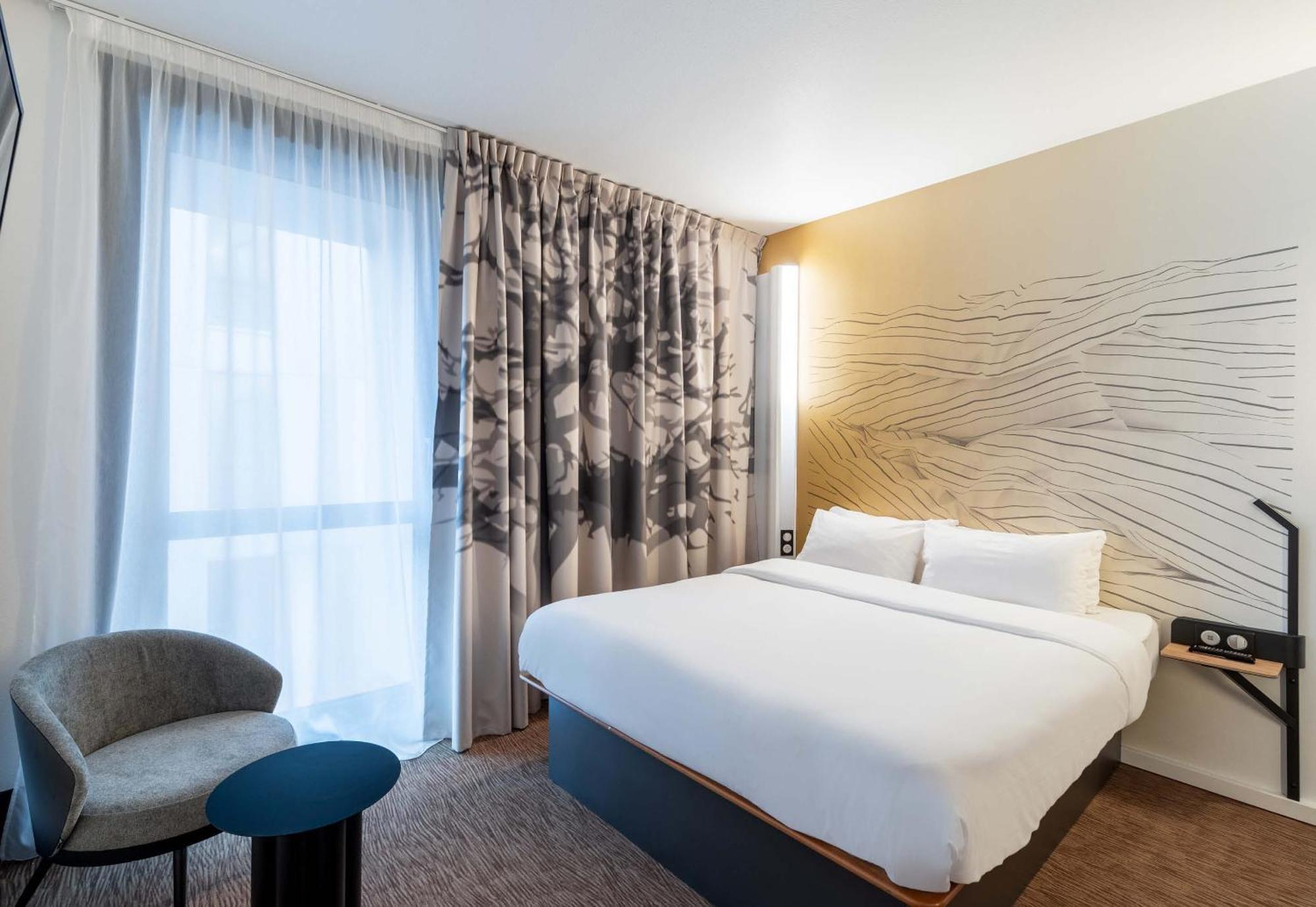 B&B Hotel Lille Grand Stade วีเนิฟดัสก์ ภายนอก รูปภาพ